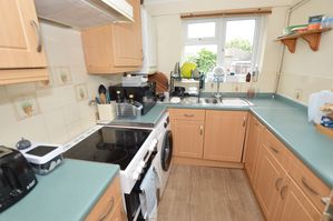 Fitted Kitchen- click for photo gallery